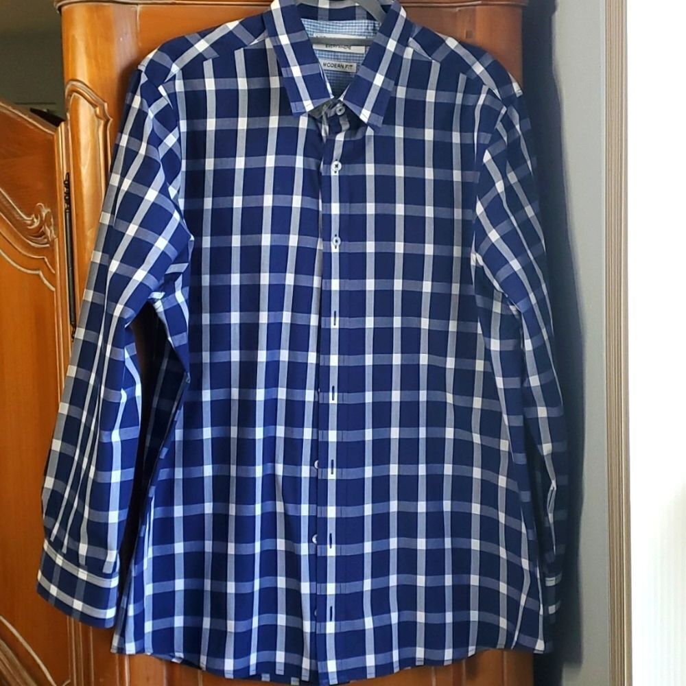 NICK GRAHAM EVERYWERE mens casual button-down shirt. Modern fit, blue/wh…